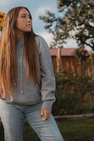 Ramona Rustic Sweater Sweatshirt in Grey